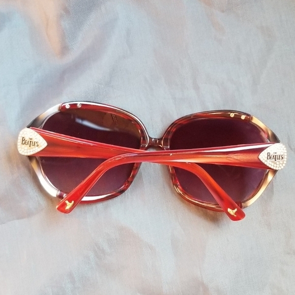 The Beatles Eyewear Sunglasses - Picture 3 of 6